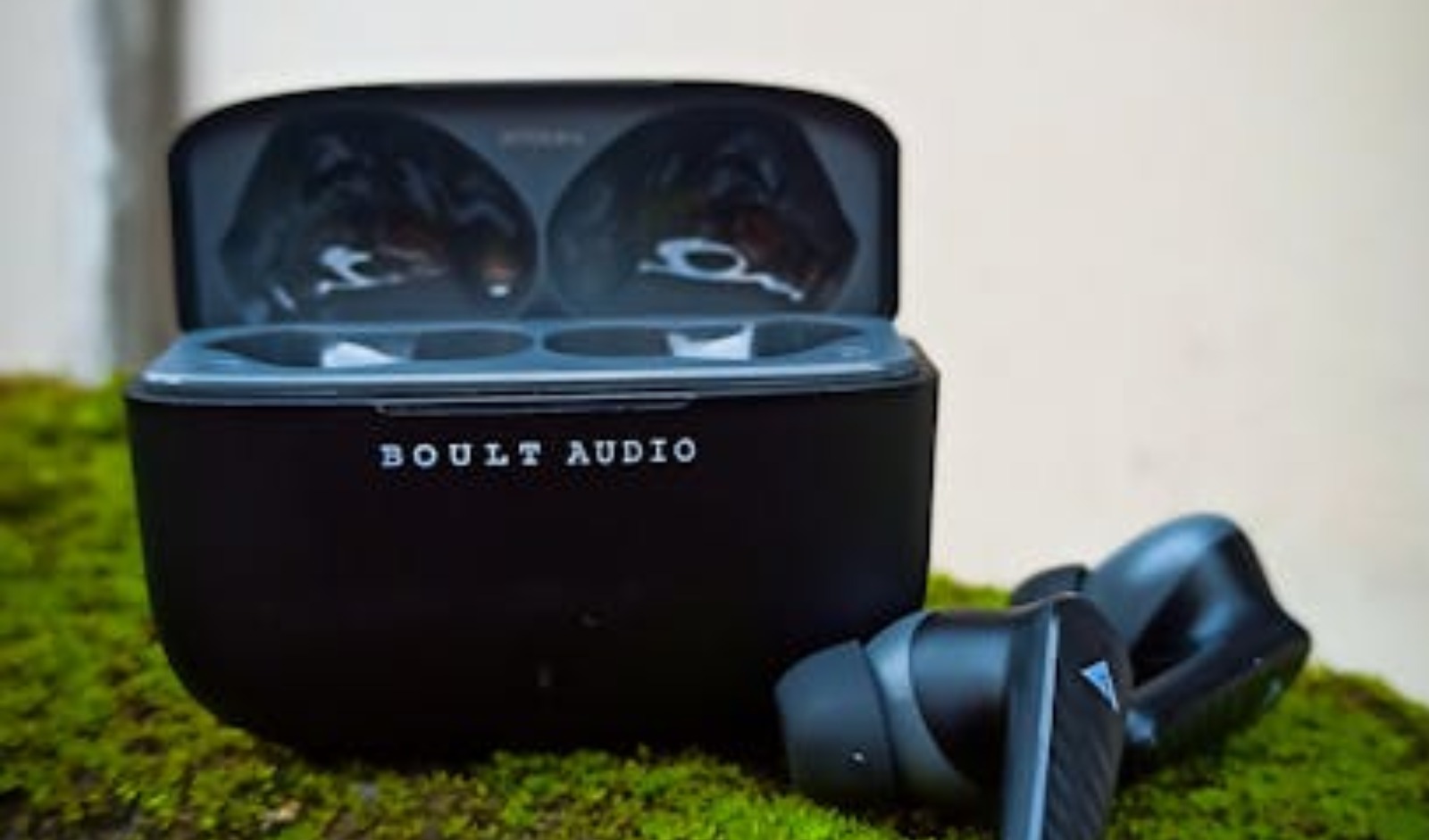 Best Budget Earbuds Under ₹1,500 in India (2026) – For Every Use Case